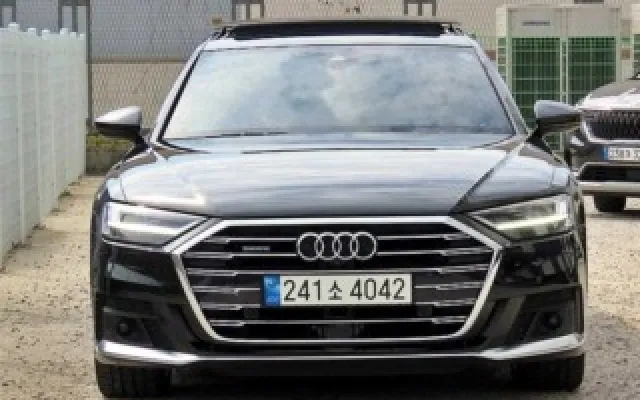 인천중고차사이트추천 A8 (D5) 55 TFSI 콰트로 LWB 매물 사진 4 - 2022/03 89,957km
