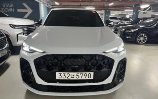 인천중고차사이트추천 Q5 (80A) 스포트백 40 TFSI 콰트로 S-라인 매물 사진 3 - 2025/10 1,586km